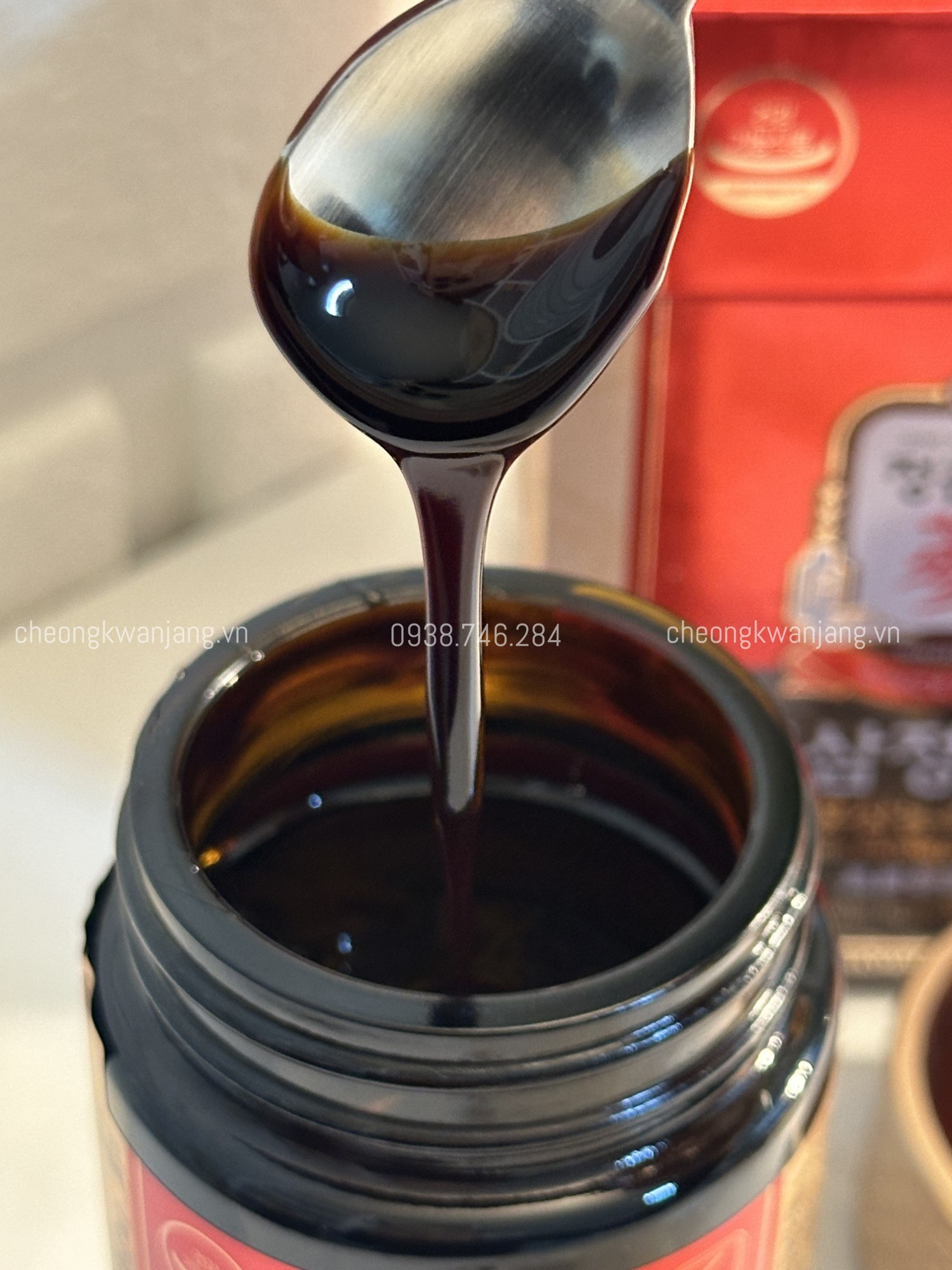 Cao Hồng Sâm Royal Jung Kwan Jang 240g - [정몰] 홍삼정 Royal 240g (80일분) | cheong kwan jang | cheongkwanjang.vn