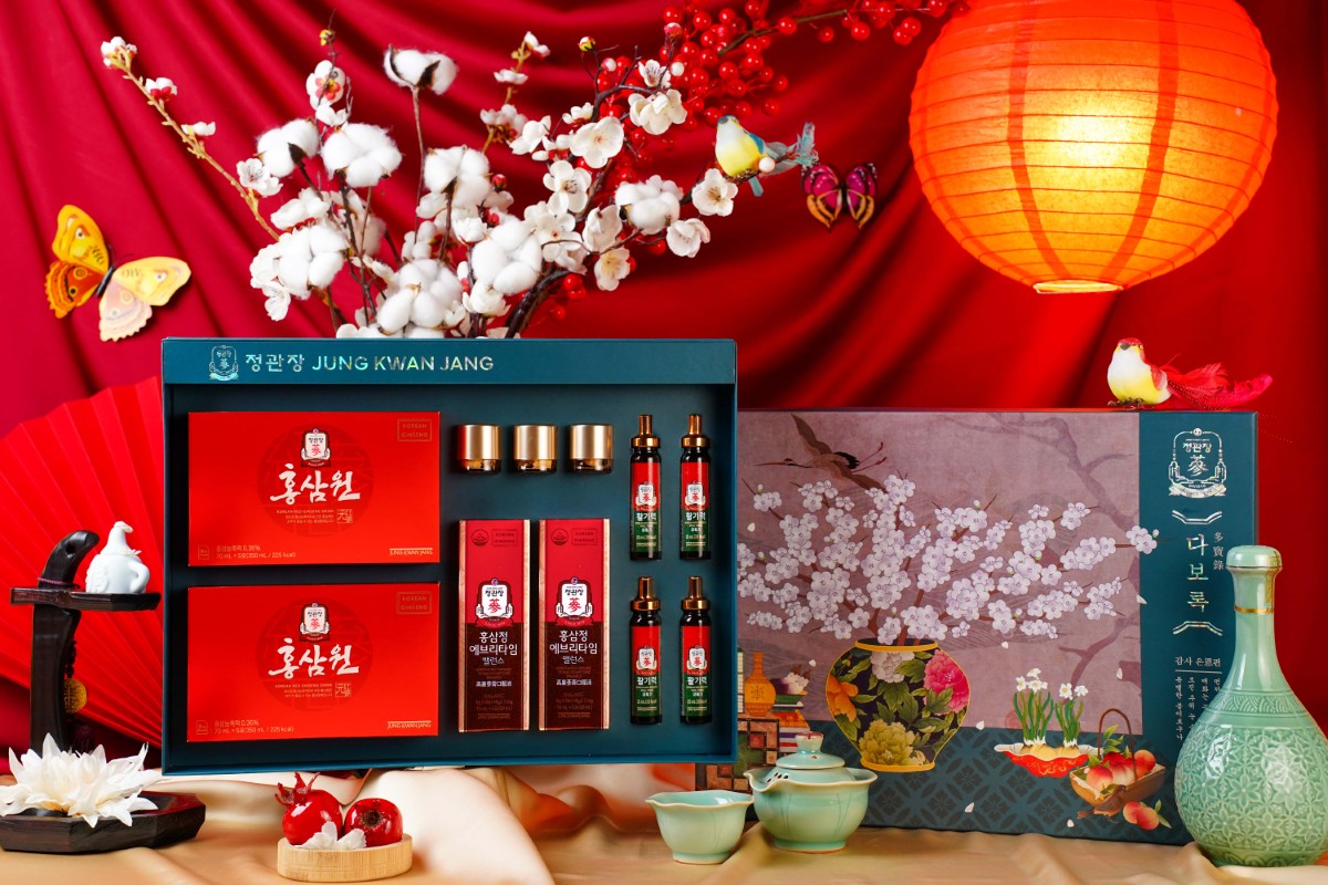 Bộ quà Hồng Sâm KGC Thịnh Vượng Hạnh Phúc gồm nước hồng sâm và viên sâm