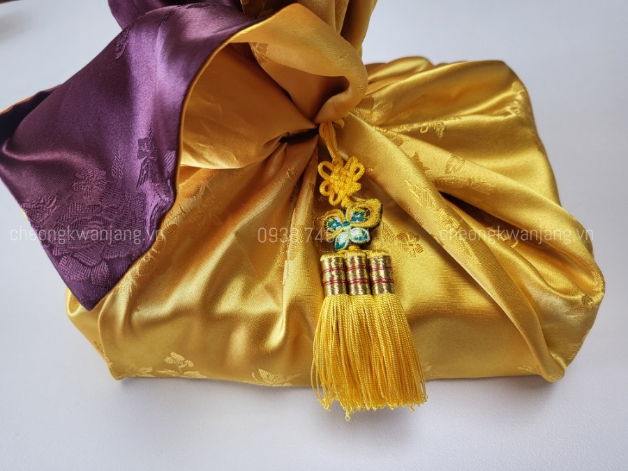 Hình Ảnh Viên Hồng Sâm Linh Đan Jung Kwan Jang Hwang Jin Dan 4g x 12 Viên - 정관장 황진단 4g x 12환 (12일분)  | Cheong Kwan Jang | cheongkwanjang.vn